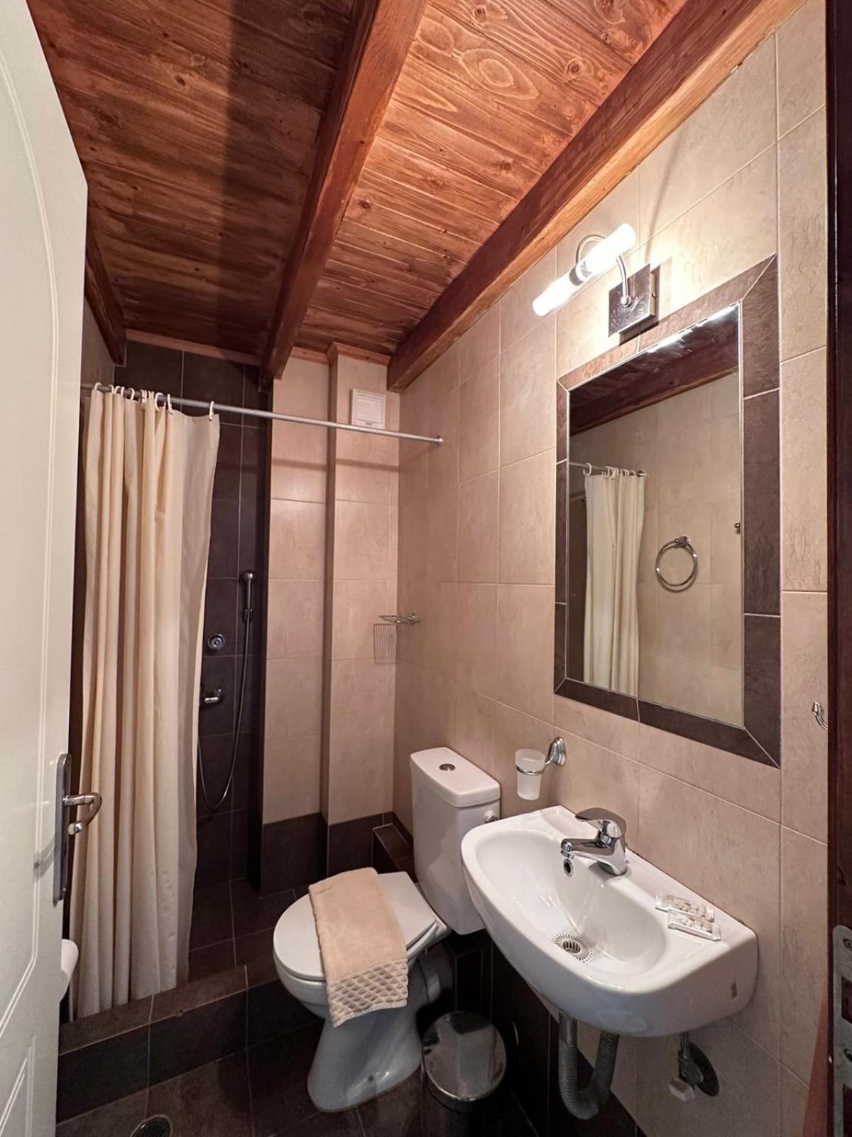 Green Island Studios Σκάλα Δωμάτιο φωτογραφία